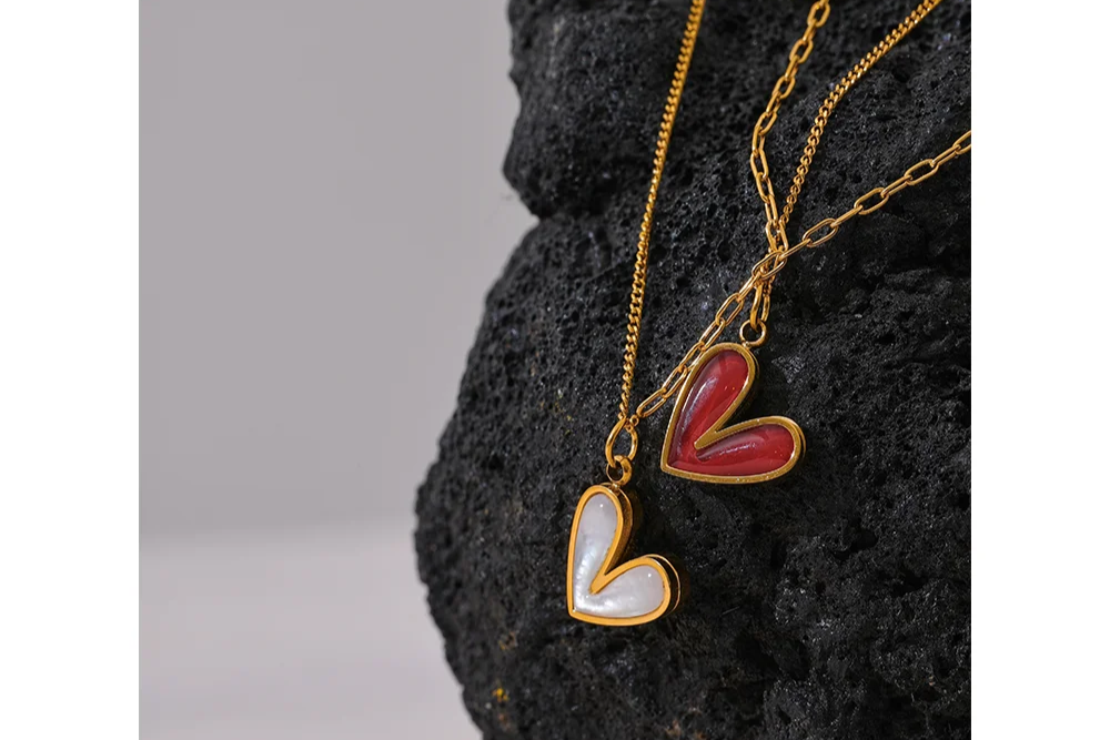 Precious Gold Heart Necklace Pendant