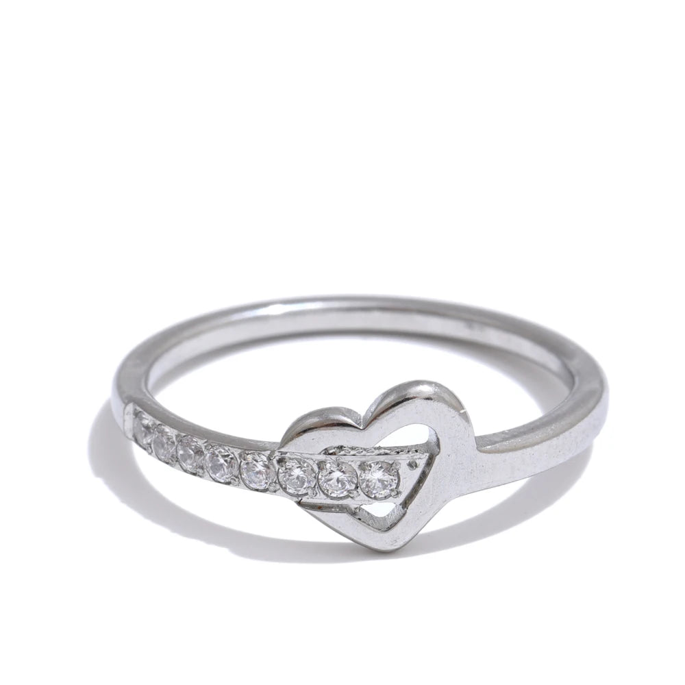 Sparkling Heart Ring