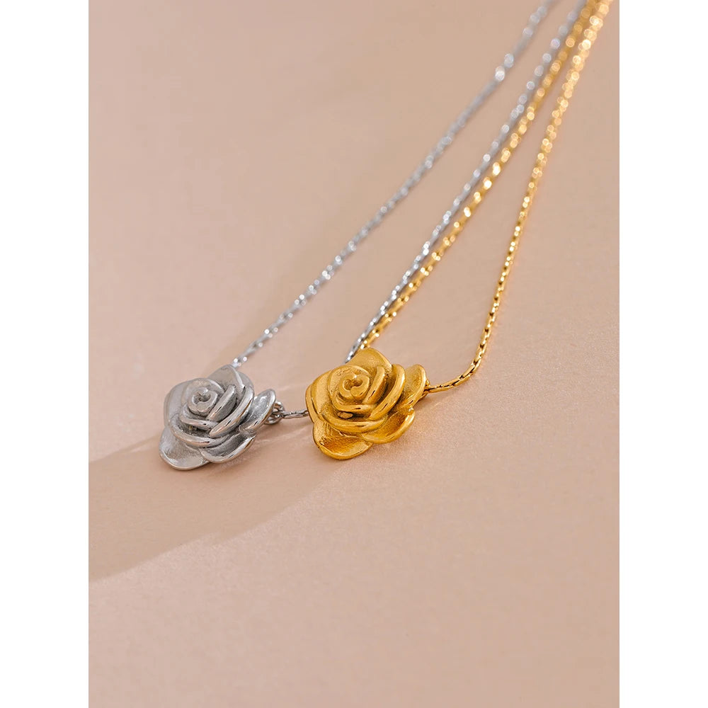 Romantic Rose Pendant Necklace